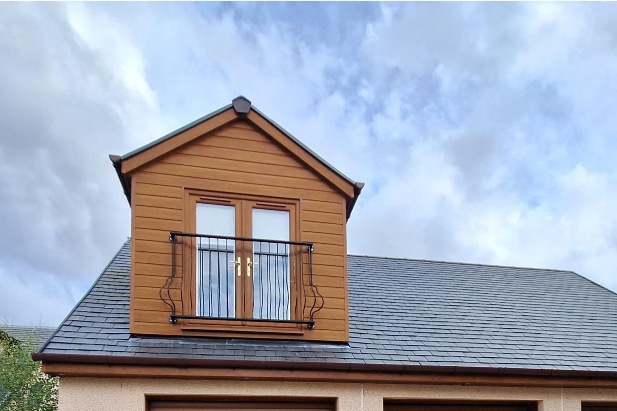 Lanarkshire Apartment- Views- Sleeps 4- Balcony Larkhall  Luaran gambar